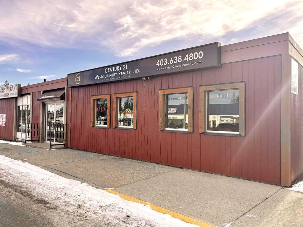 Photo of 101 Main Avenue E, Sundre, AB T0M 1X0 (MLS # A2272384)