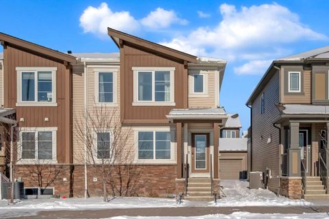 Photo of 1148 140 Avenue NW, Calgary, AB T3P 0Y9 (MLS # A2299924)