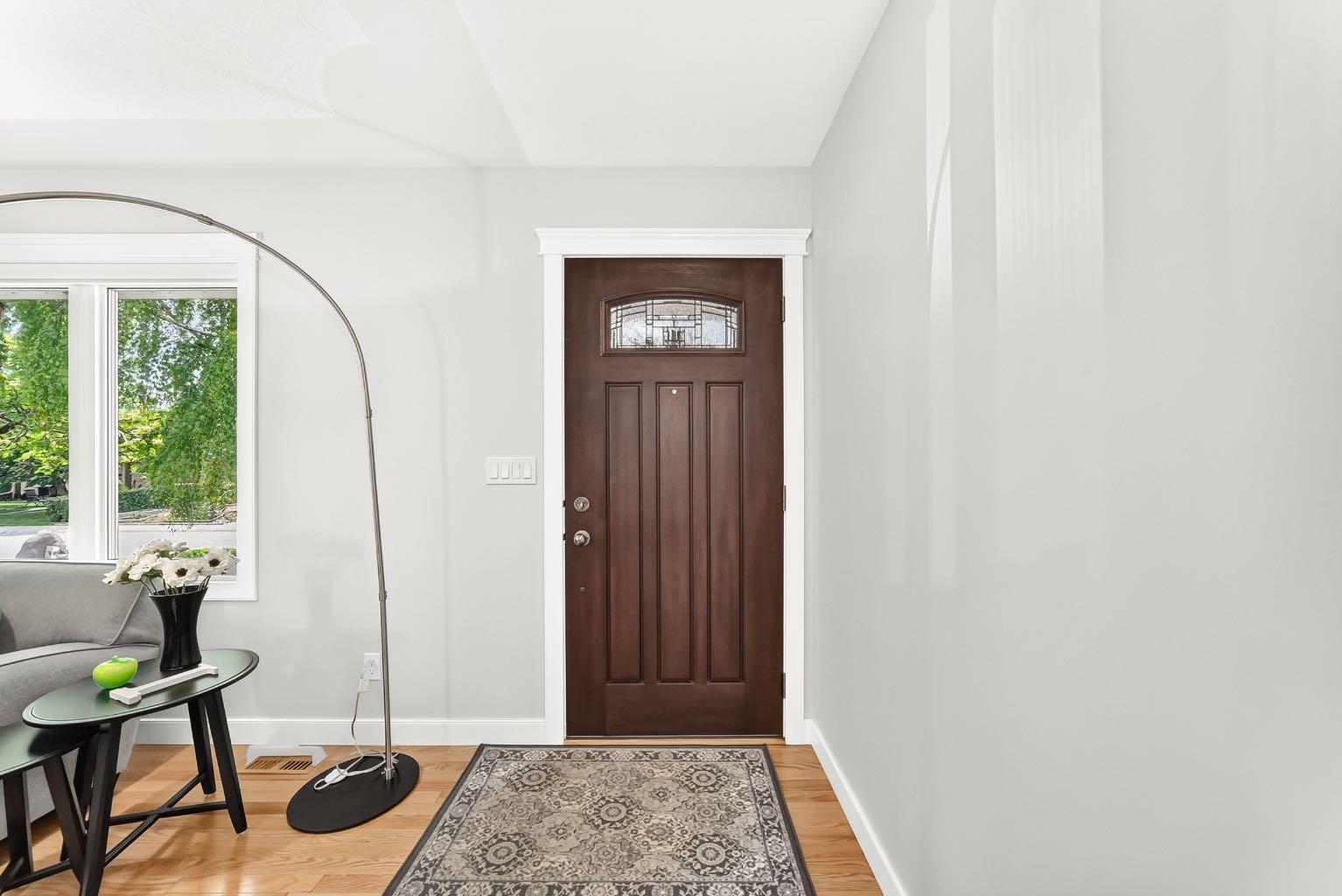 1208 Mackid Road NE