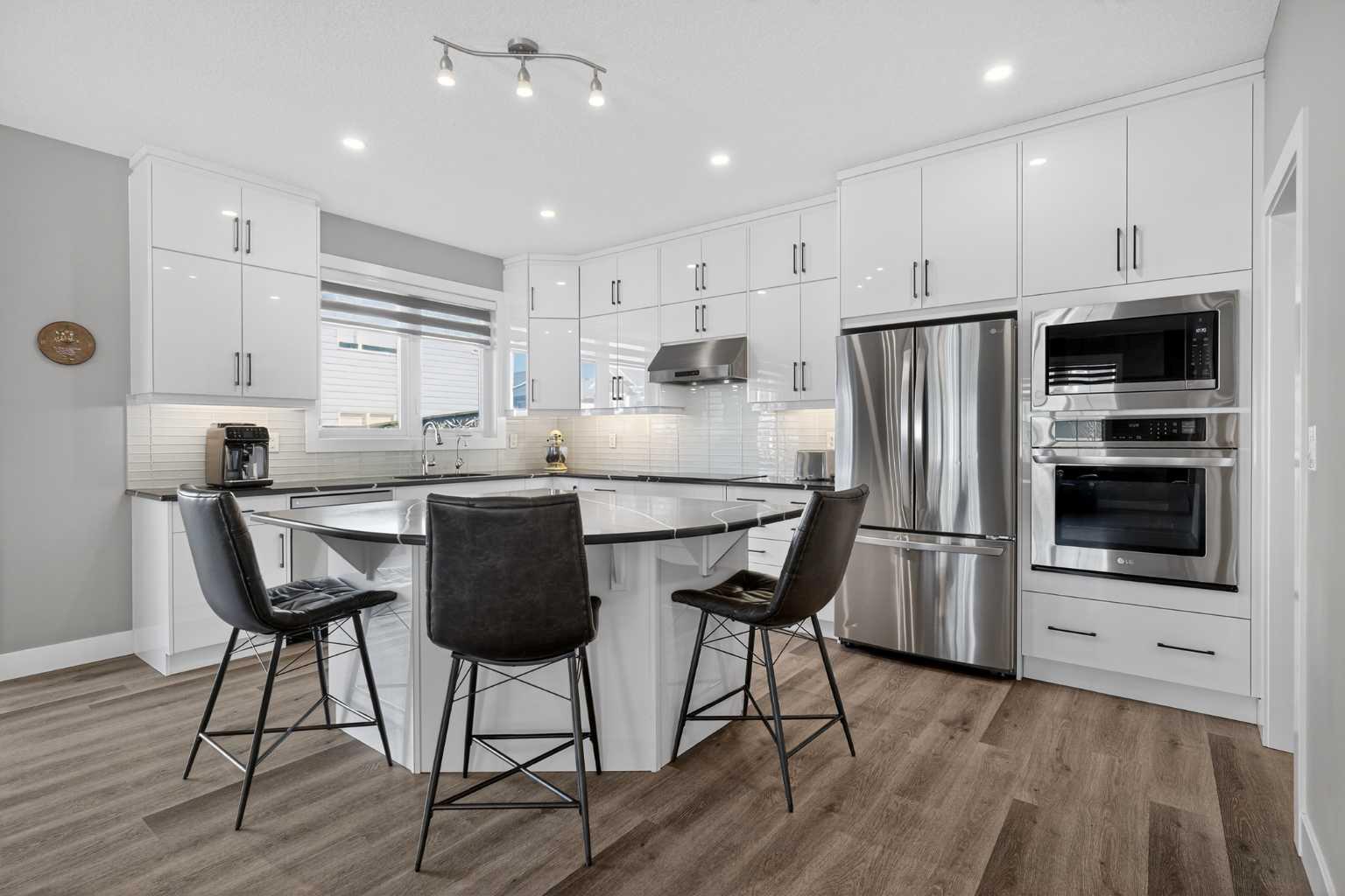 167 Yorkstone Way SW