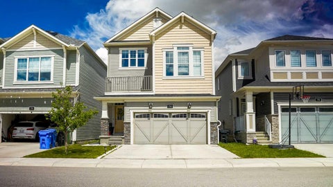 Photo of 74 Carrington Crescent NW, Calgary, AB T3P 1N6 (MLS # A2319858)