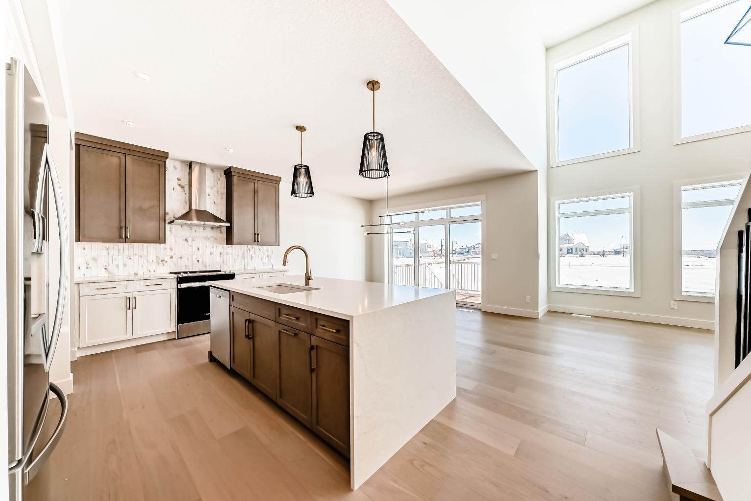 80 Legacy Woods Crescent SE
