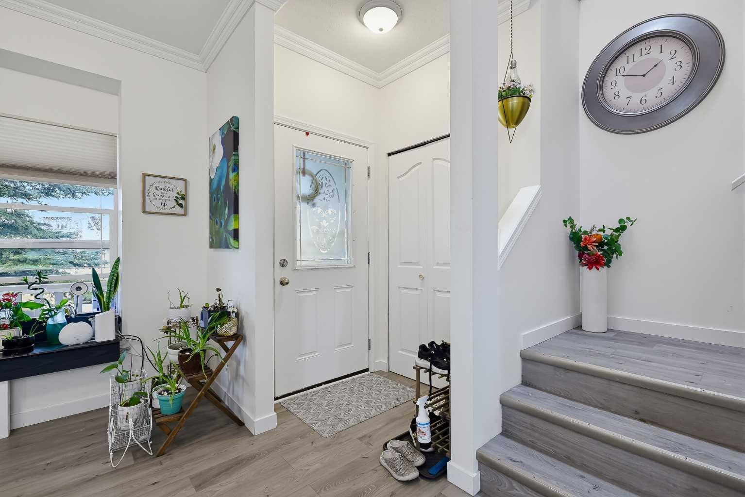 613 19 Street SE 101