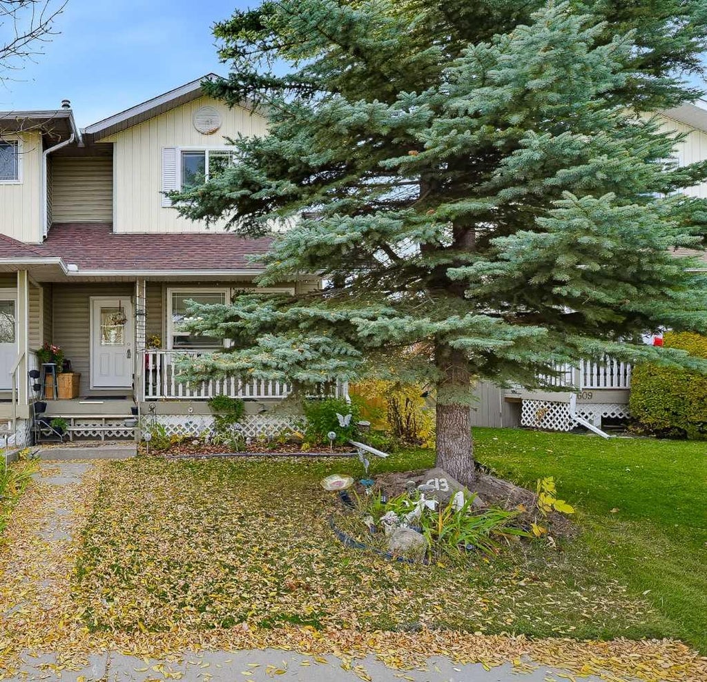 Photo of 613 19 Street SE #101, High River, AB T1V 1V2 (MLS # A2351422)