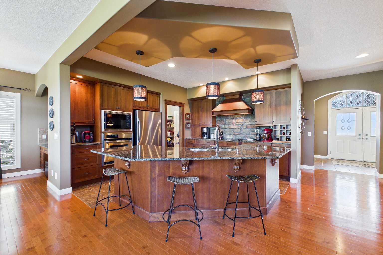 39 Tuscany Glen Place NW