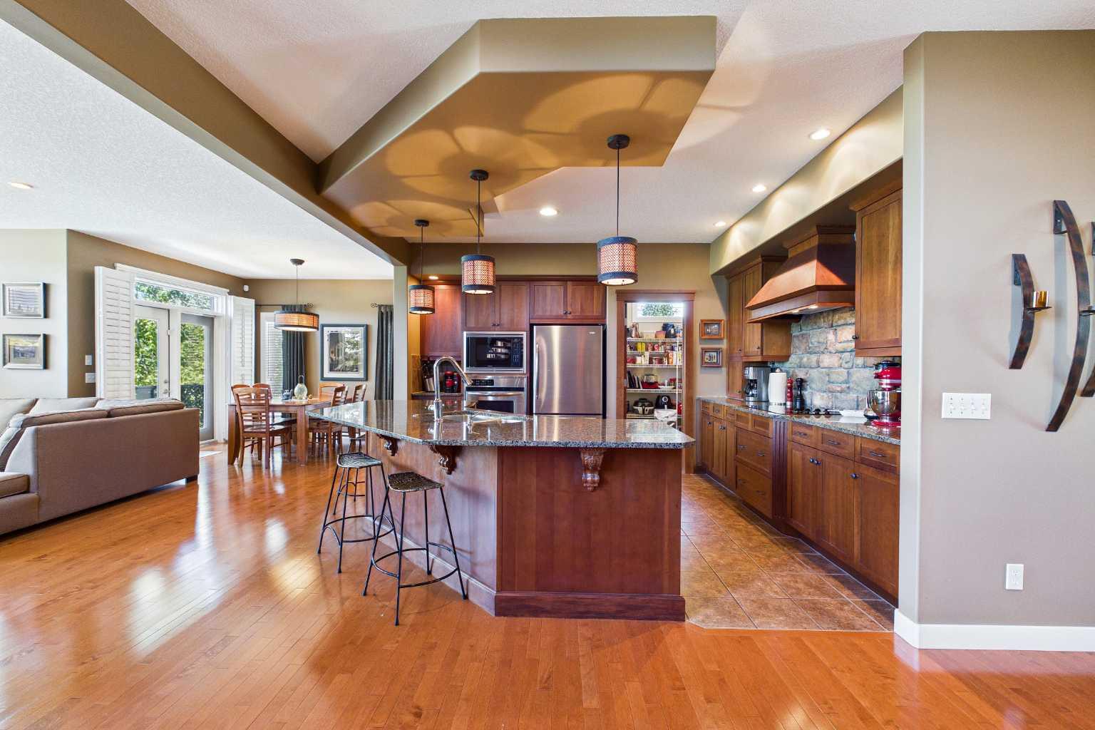 39 Tuscany Glen Place NW
