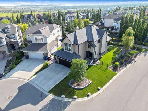 Photo of 41 Drake Landing Crescent, Okotoks, AB T1S 0E7 (MLS # A2316574)