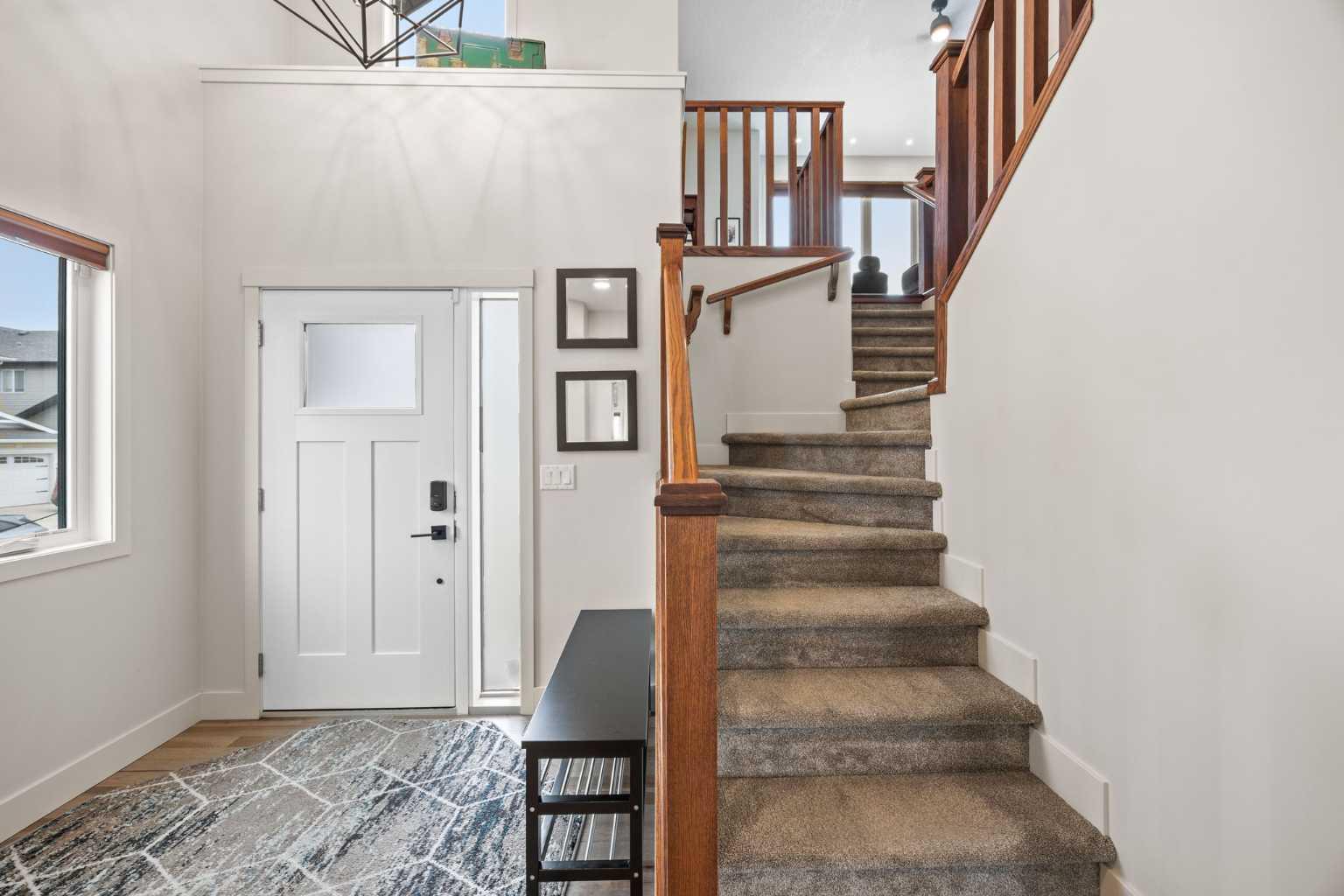 41 Drake Landing Crescent