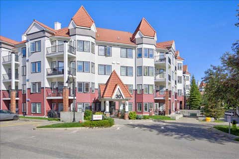 Photo of 30 Royal Oak Plaza NW #218, Calgary, AB T3G 0C1 (MLS # A2326022)