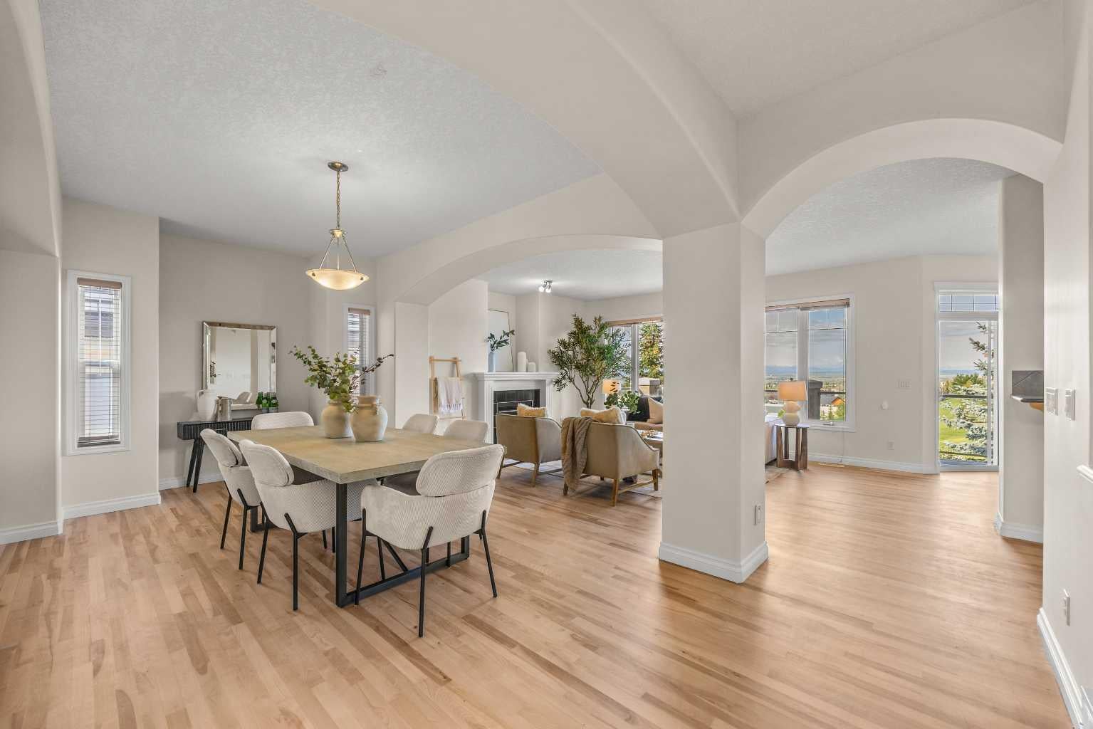 31 Royal Ridge Terrace NW