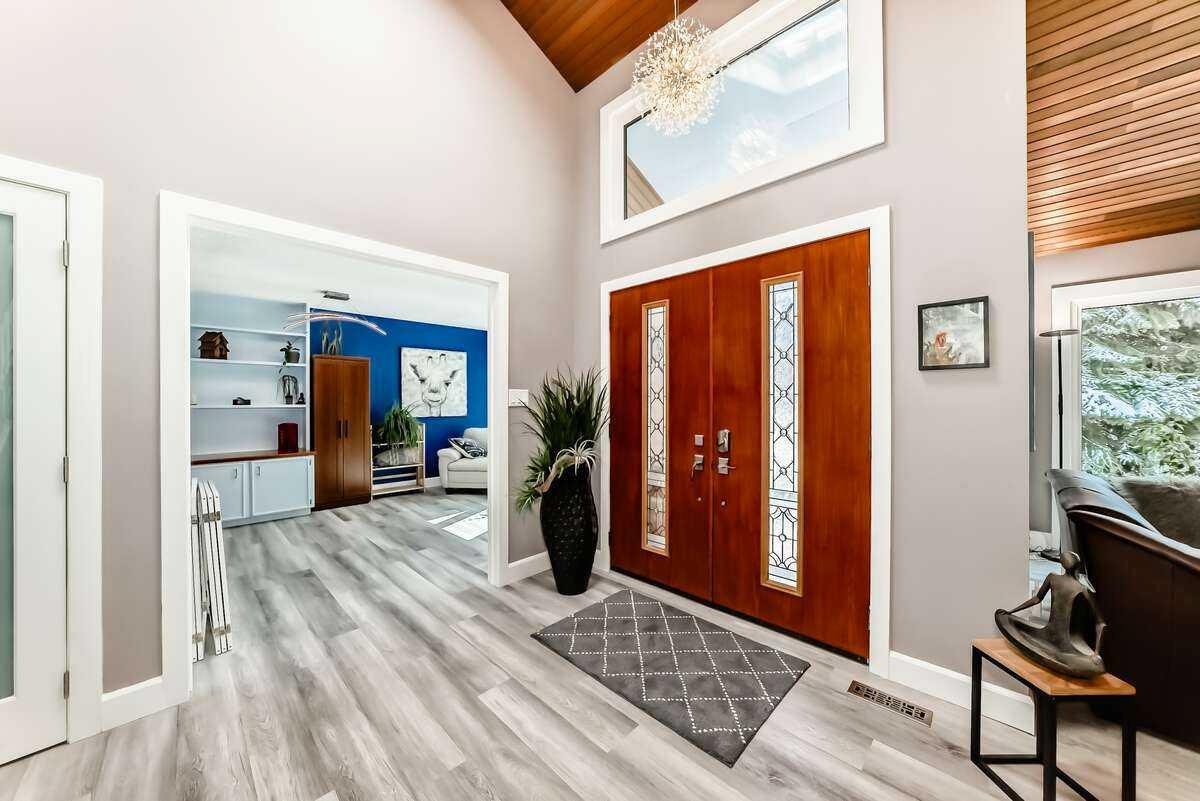 2002 Pump Hill Way SW