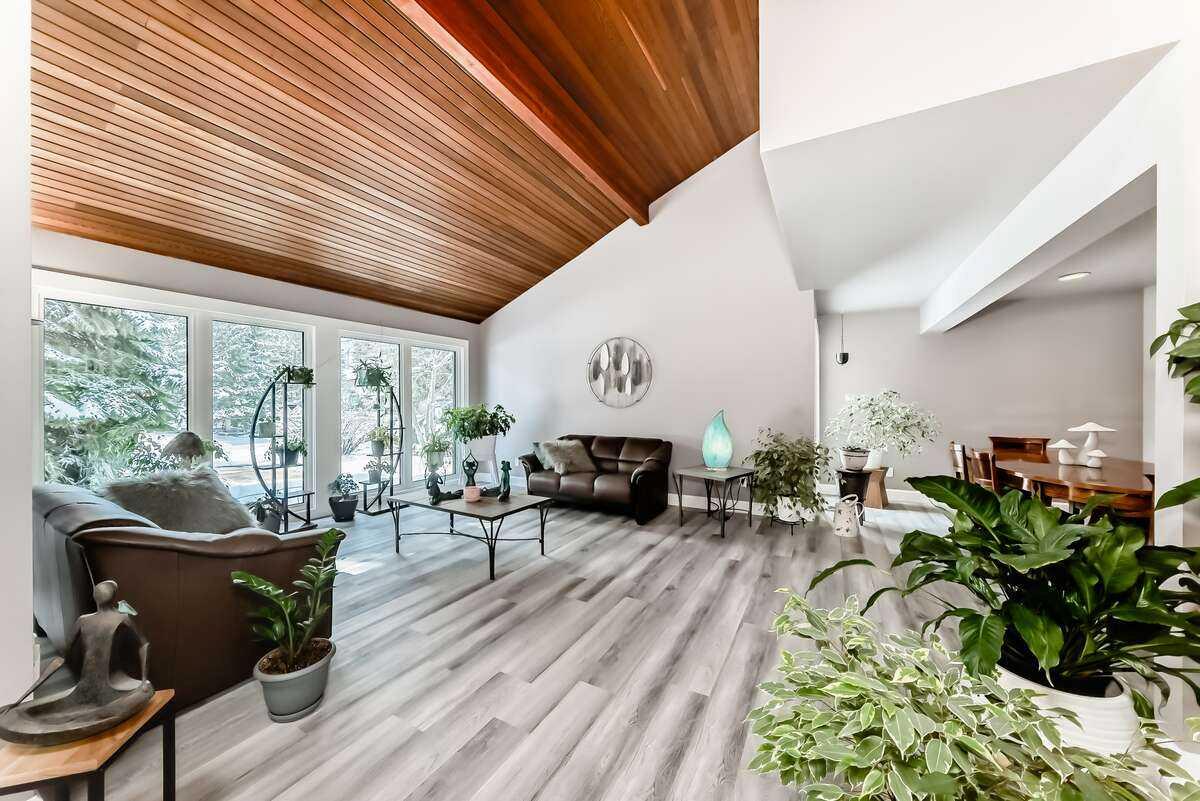 2002 Pump Hill Way SW