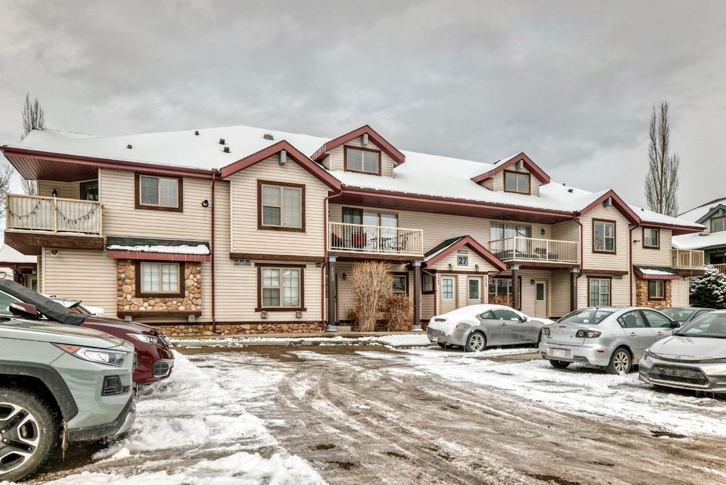 Photo of 27 Everridge Square SW #205, Calgary, AB T2Y 5J7 (MLS # A2292590)