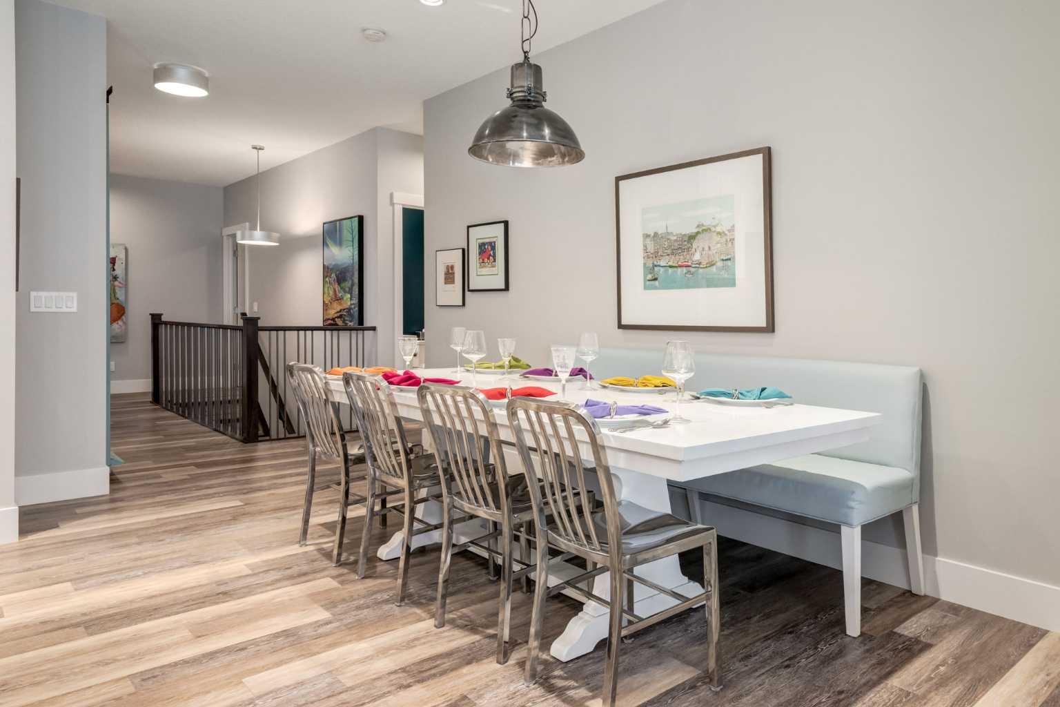 95 Sierra Morena Manor SW