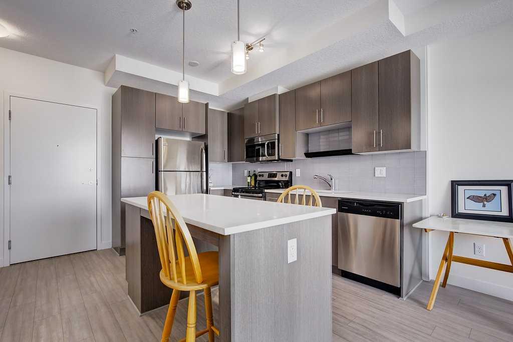 15233 1 Street SE 305