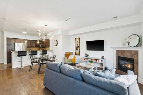Photo of 1729 34 Avenue SW #6, Calgary, AB T2T 2B7 (MLS # A2306679)