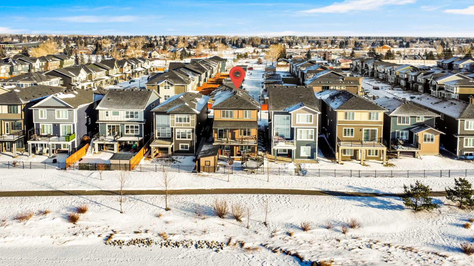 99 Midgrove Drive SW