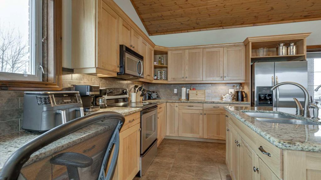 Photo of 38340 Range Road 22-1, Rural Stettler No. 6, County of, AB T0C 2E0 (MLS # A2293772)