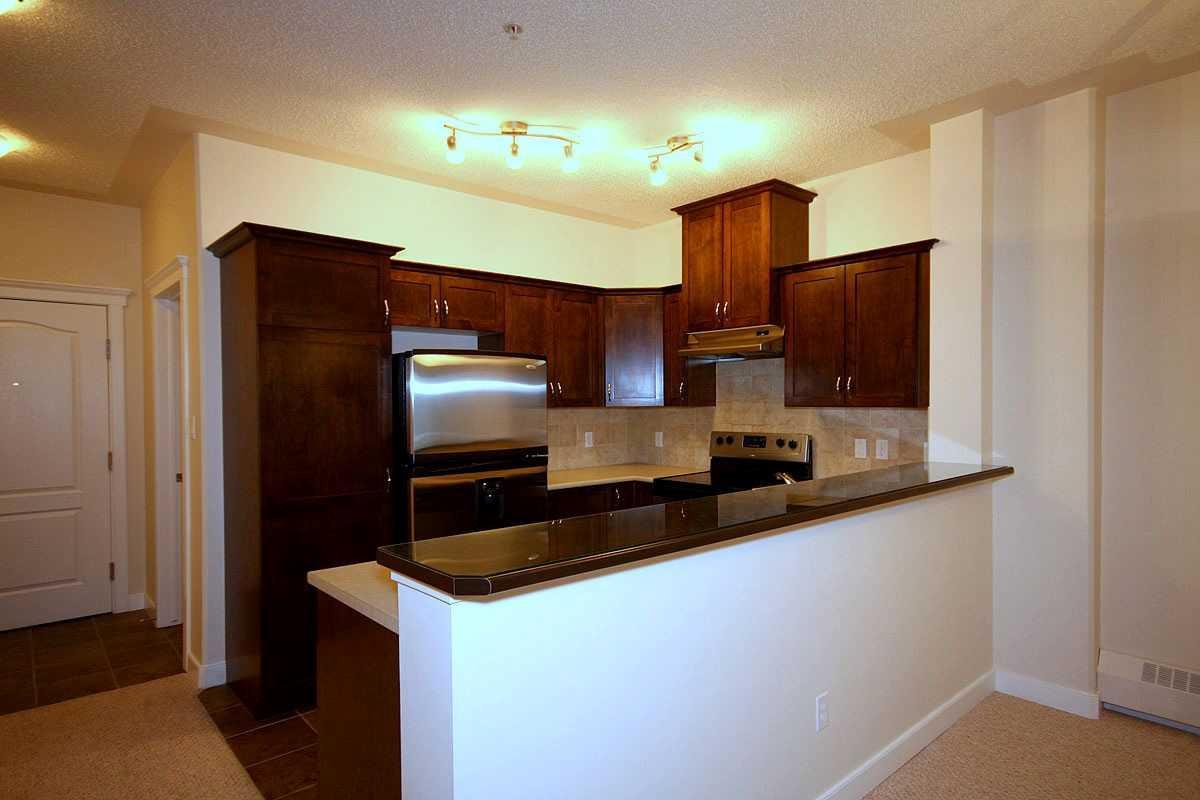 30 Discovery Ridge Close SW 518