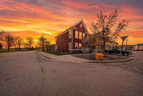 Photo of 212 Cascades Pass, Chestermere, AB T1X 0M1 (MLS # A2304684)