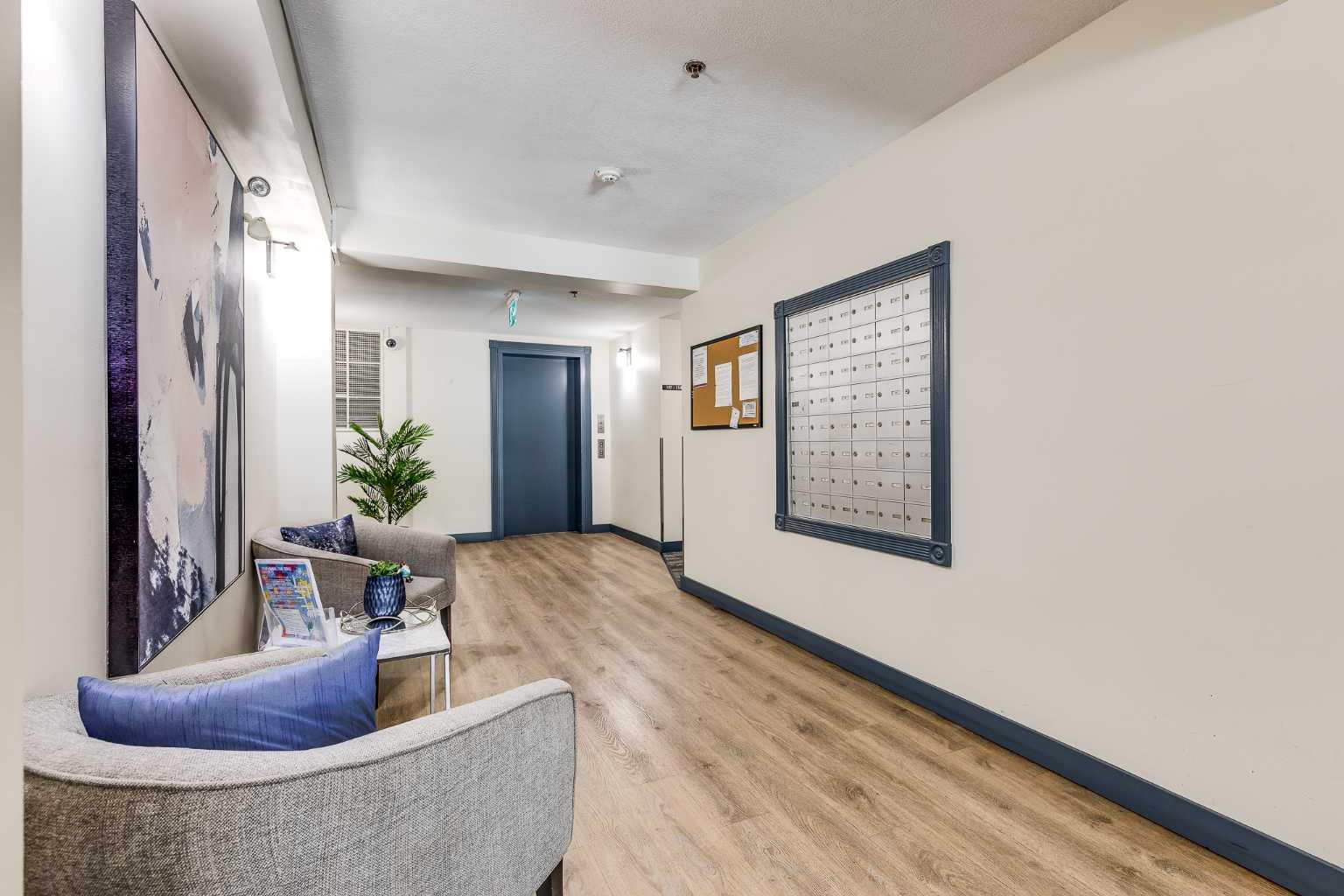 1415 17 Street SE 210