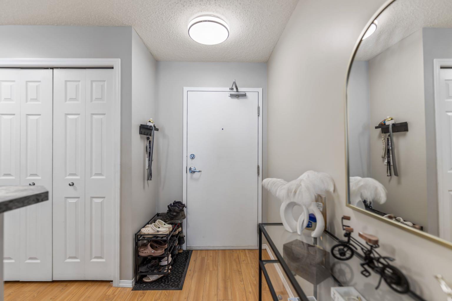 700 Willowbrook Road NW 2106