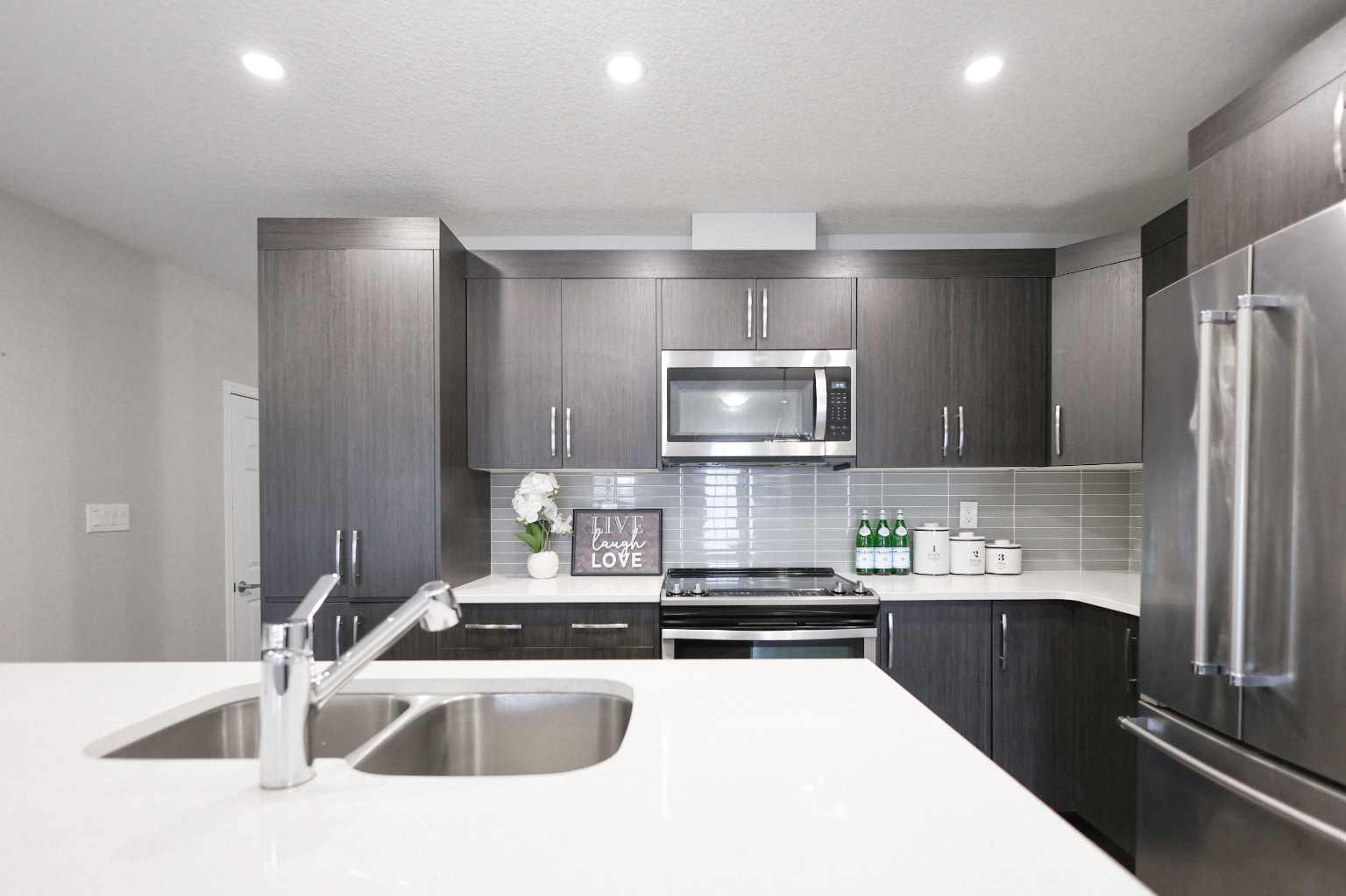 231 Windford Crescent SW