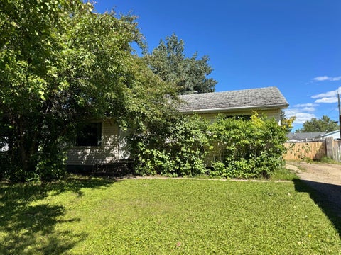 Photo of 10809 95 Street, Grande Prairie, AB T8V 1Z6 (MLS # A2329047)
