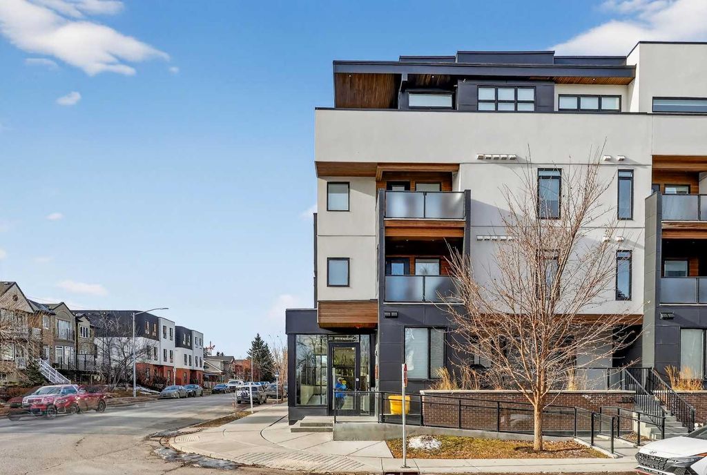 Photo of 3375 15 Street SW #111, Calgary, AB T2T 4A2 (MLS # A2275742)