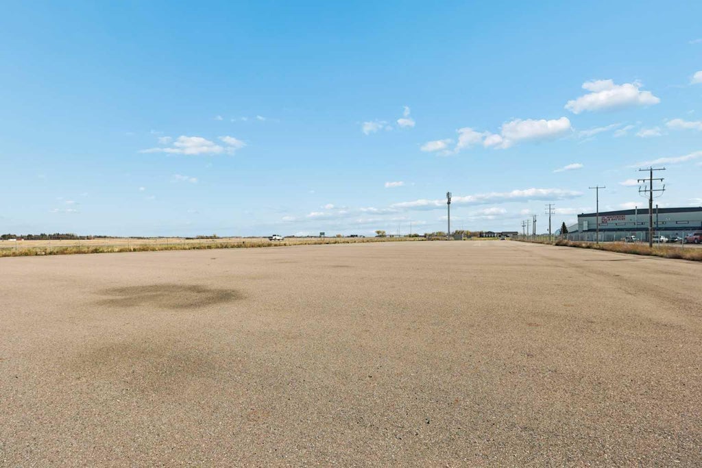 Photo of 330 Stubb Ross Road, Rural Lethbridge County, AB T1K 7N3 (MLS # A2353676)