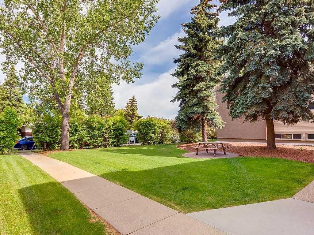 8231 Elbow Drive SW 210