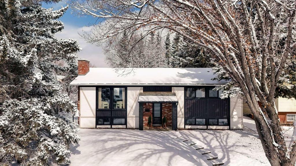 Photo of 2416 Palliser Drive SW, Calgary, AB T2V 3S7 (MLS # A2292807)