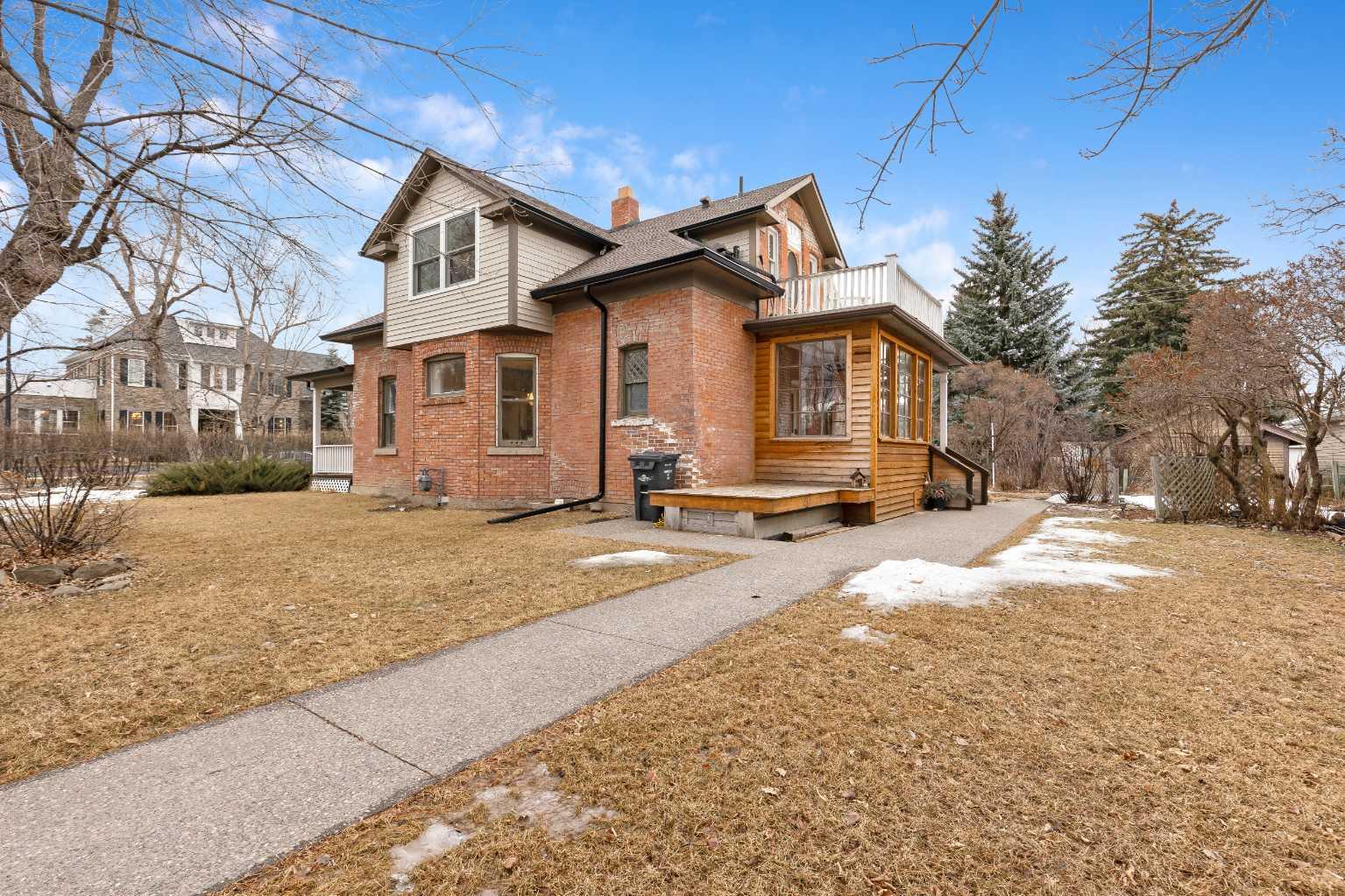 725 Macleod Trail SW