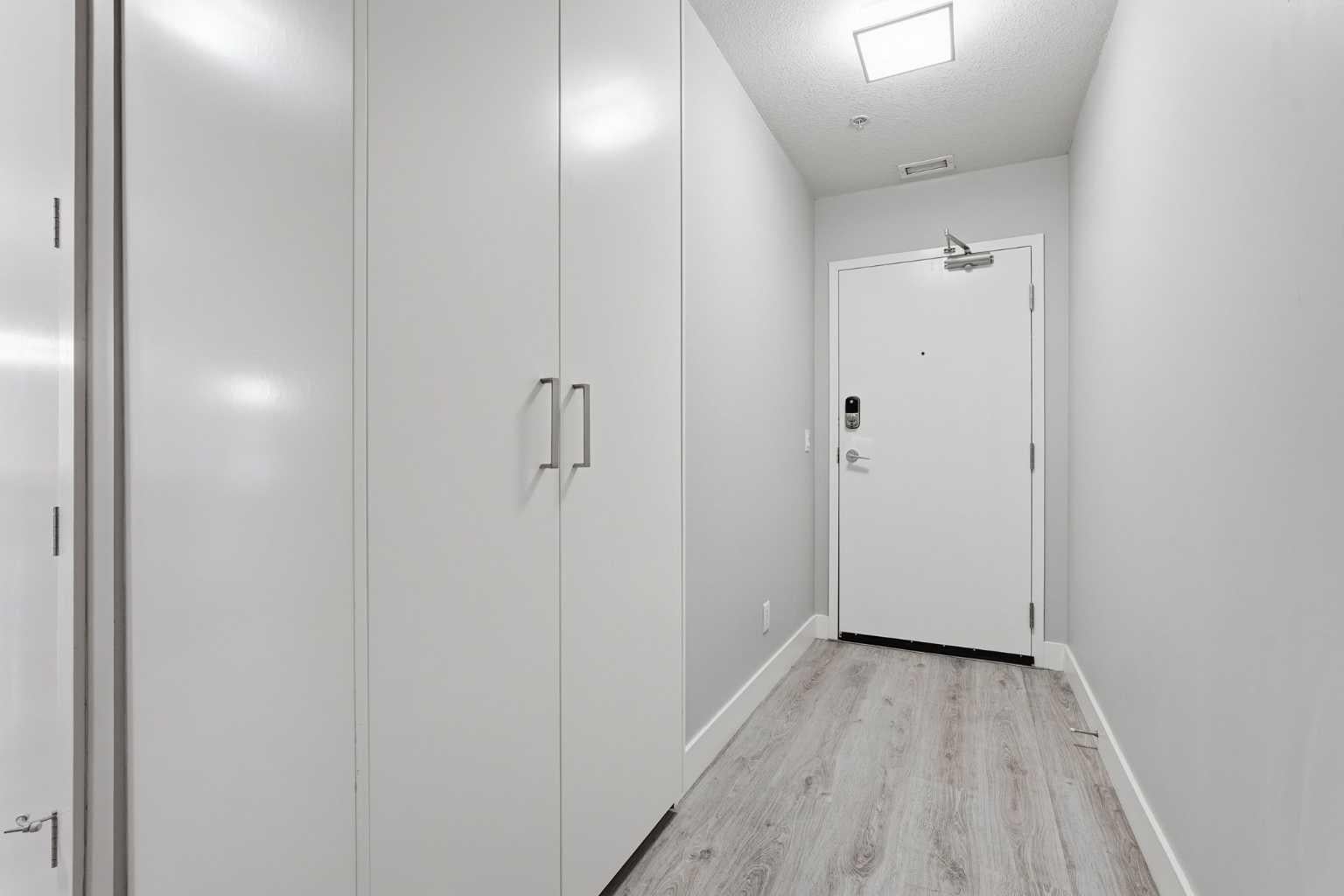 1521 26 Avenue SW 104