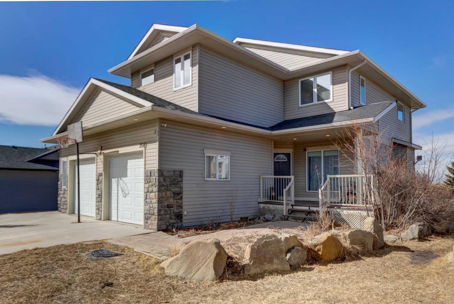 208 Railway Avenue