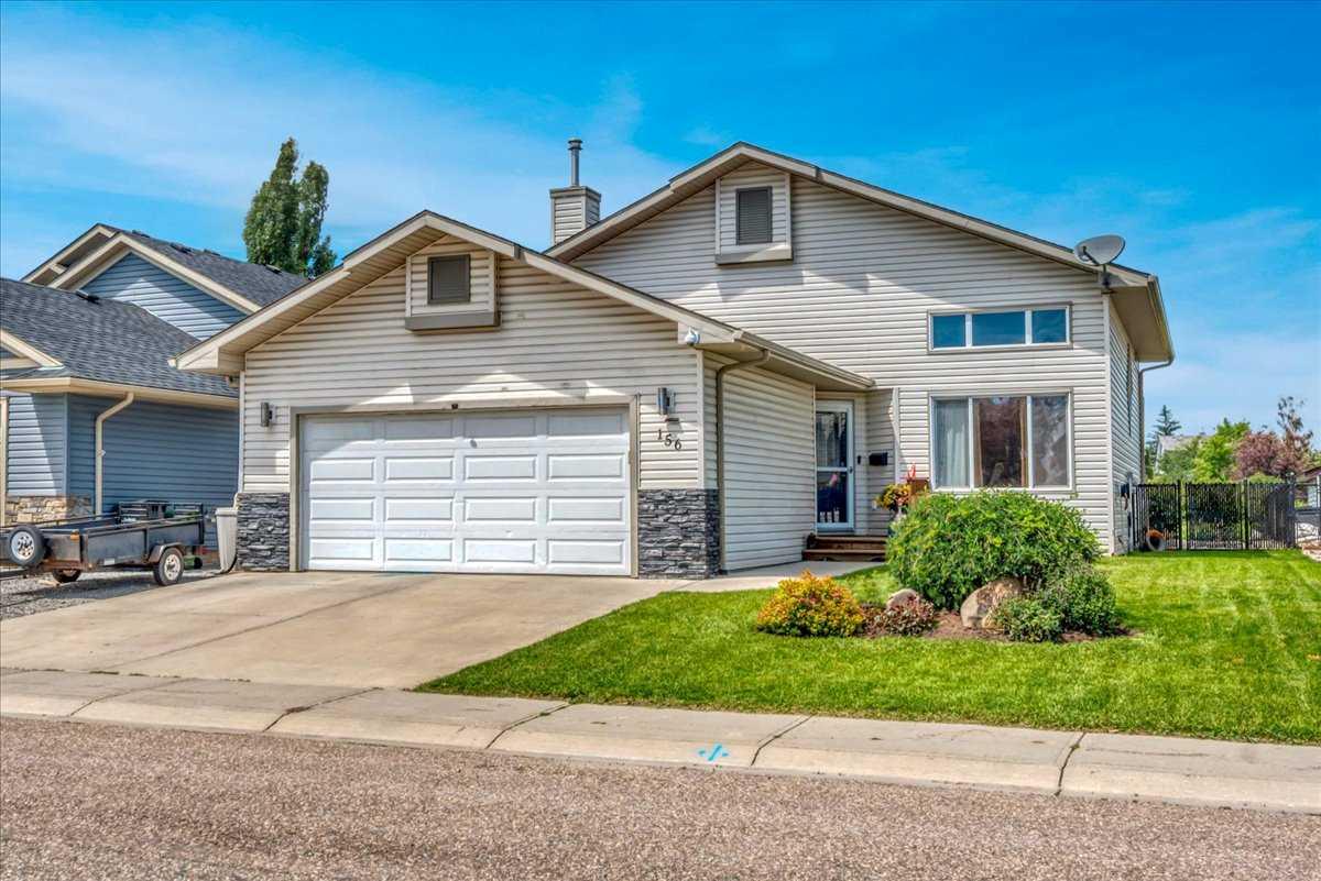156 Aspen Creek Crescent