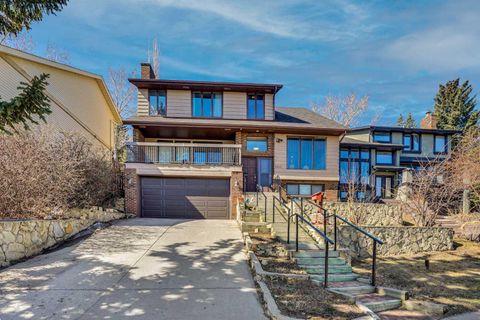 Photo of 5819 Coach Hill Road SW, Calgary, AB T3H 1E3 (MLS # A2306674)