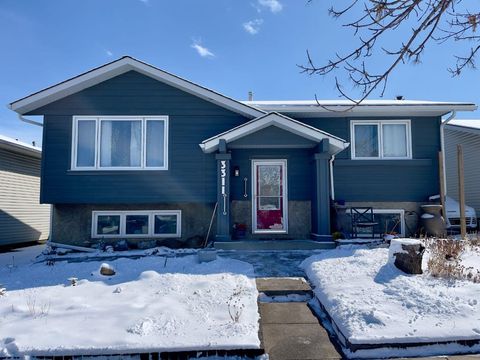 3311 Radcliffe Drive SE Calgary AB T2A 5X3