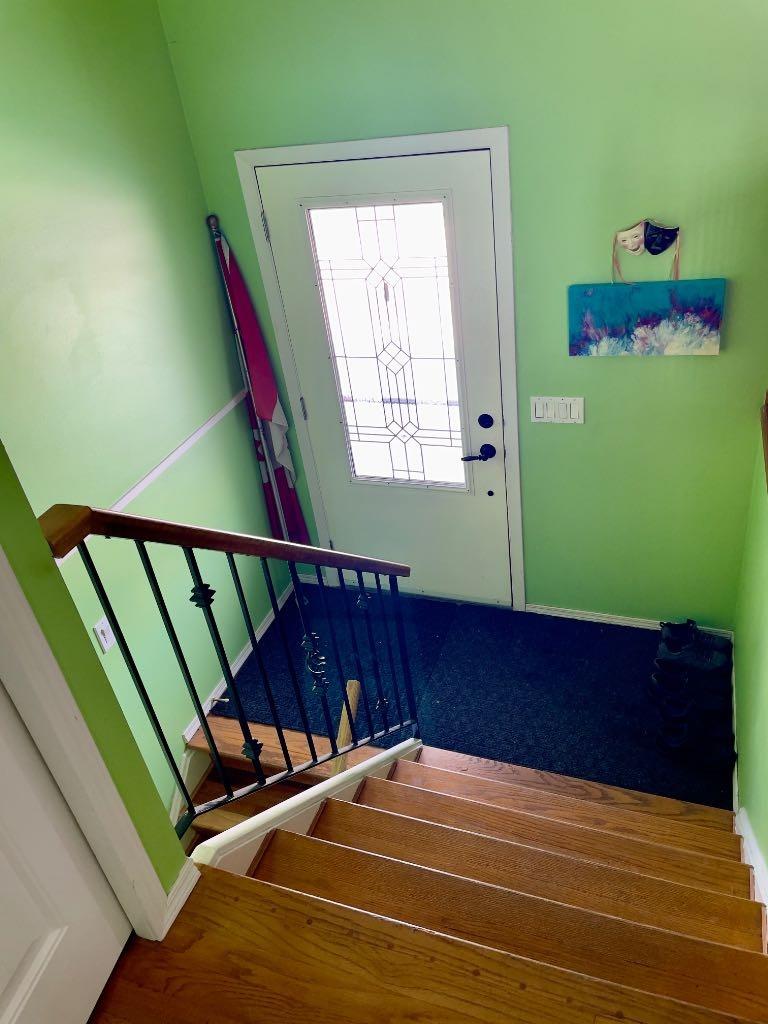 3311 Radcliffe Drive SE