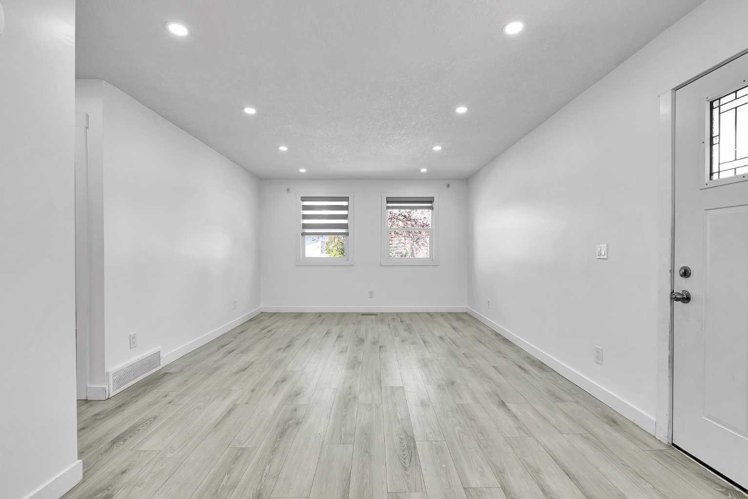 611 Penbrooke Road SE