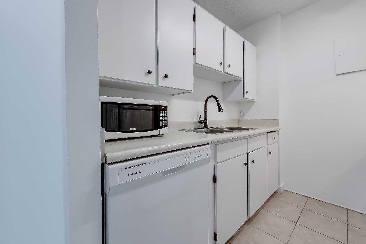 4944 Dalton Drive NW 901