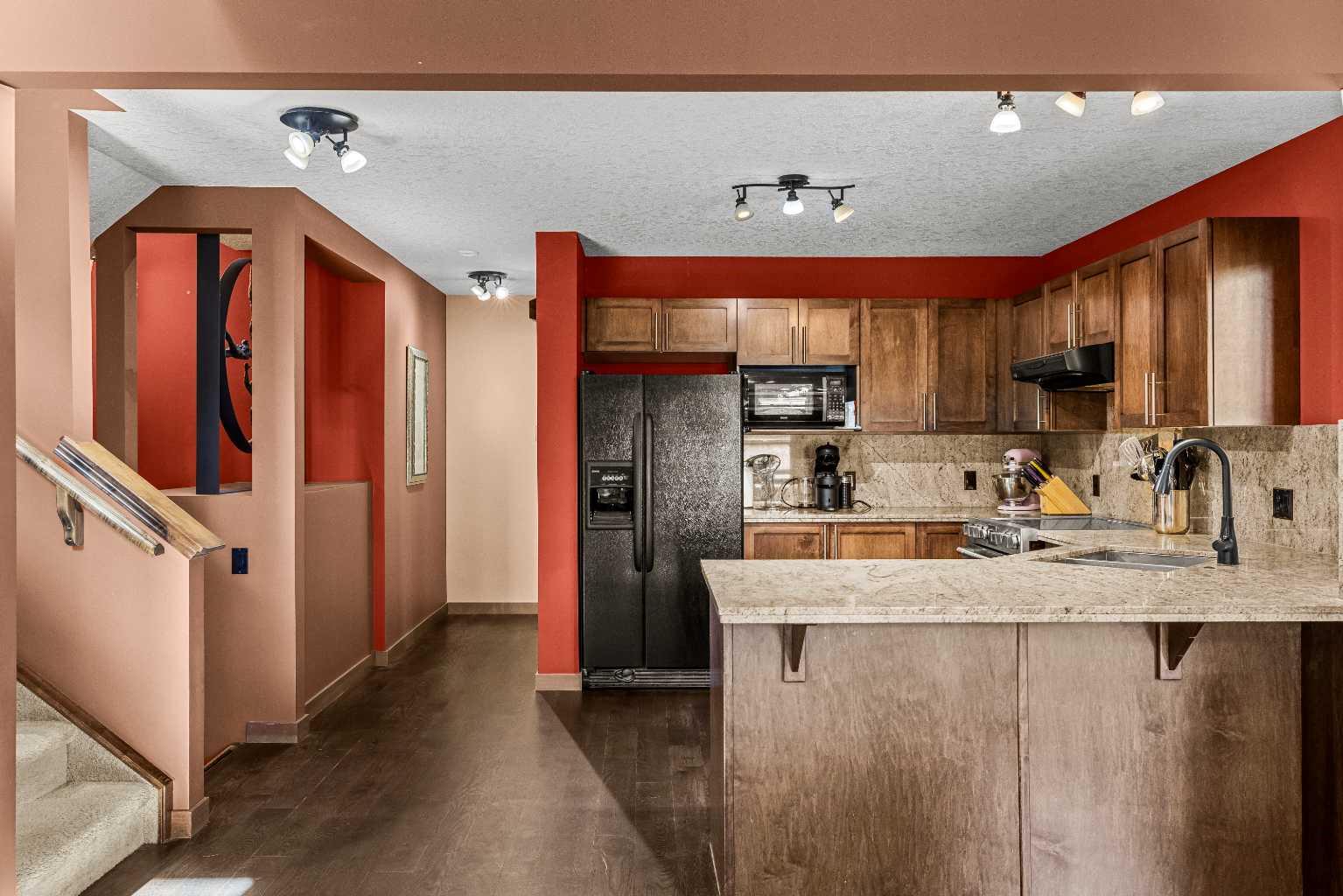 108 Armstrong Place 202