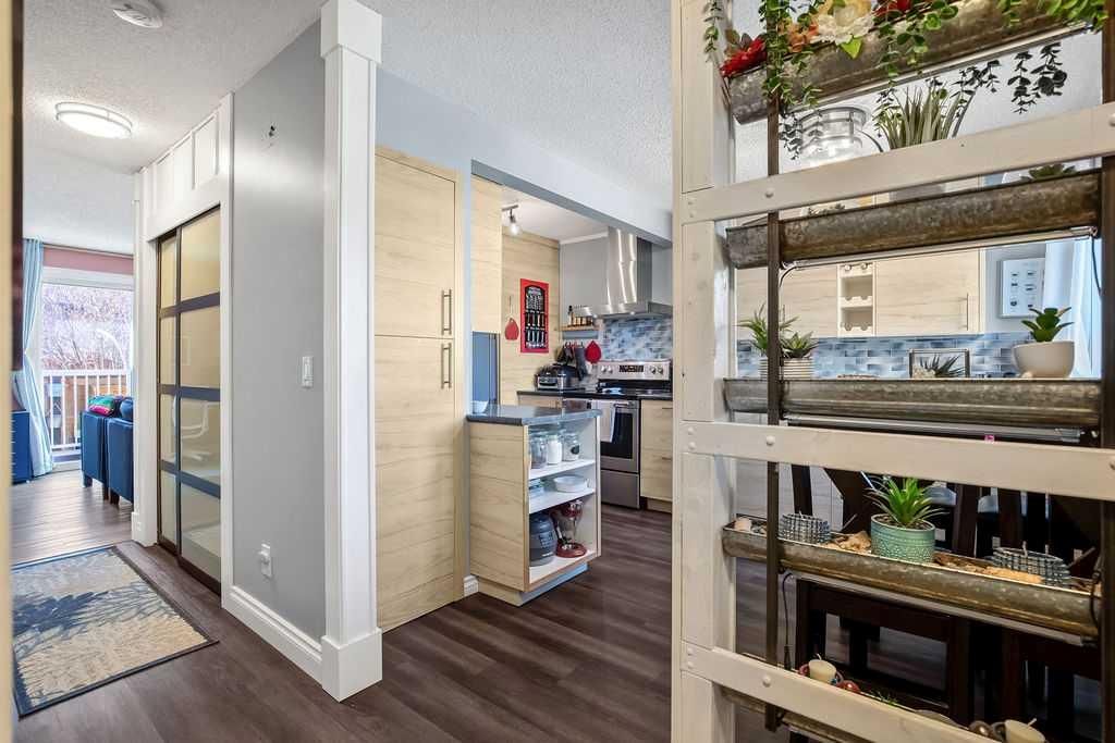 Photo of 51 Big Hill Way SE #4, Airdrie, AB T4A 1M7 (MLS # A2286365)