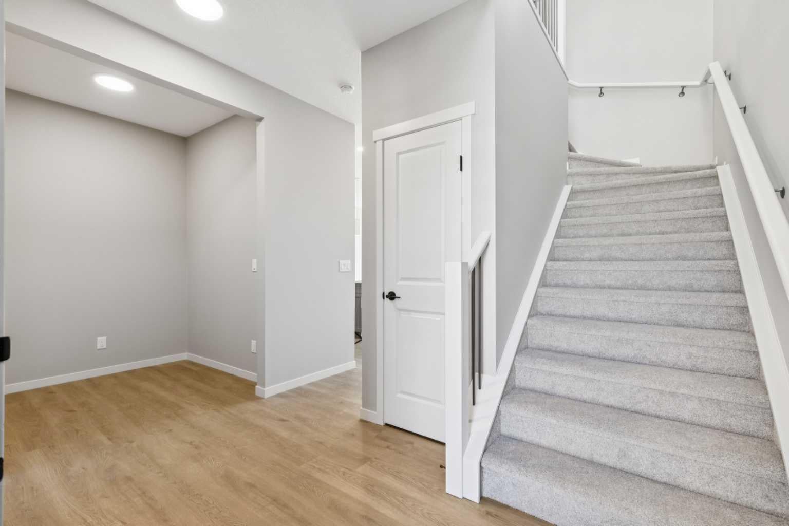 386 Hotchkiss Manor SE