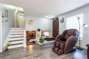 304 Whitefield Drive NE