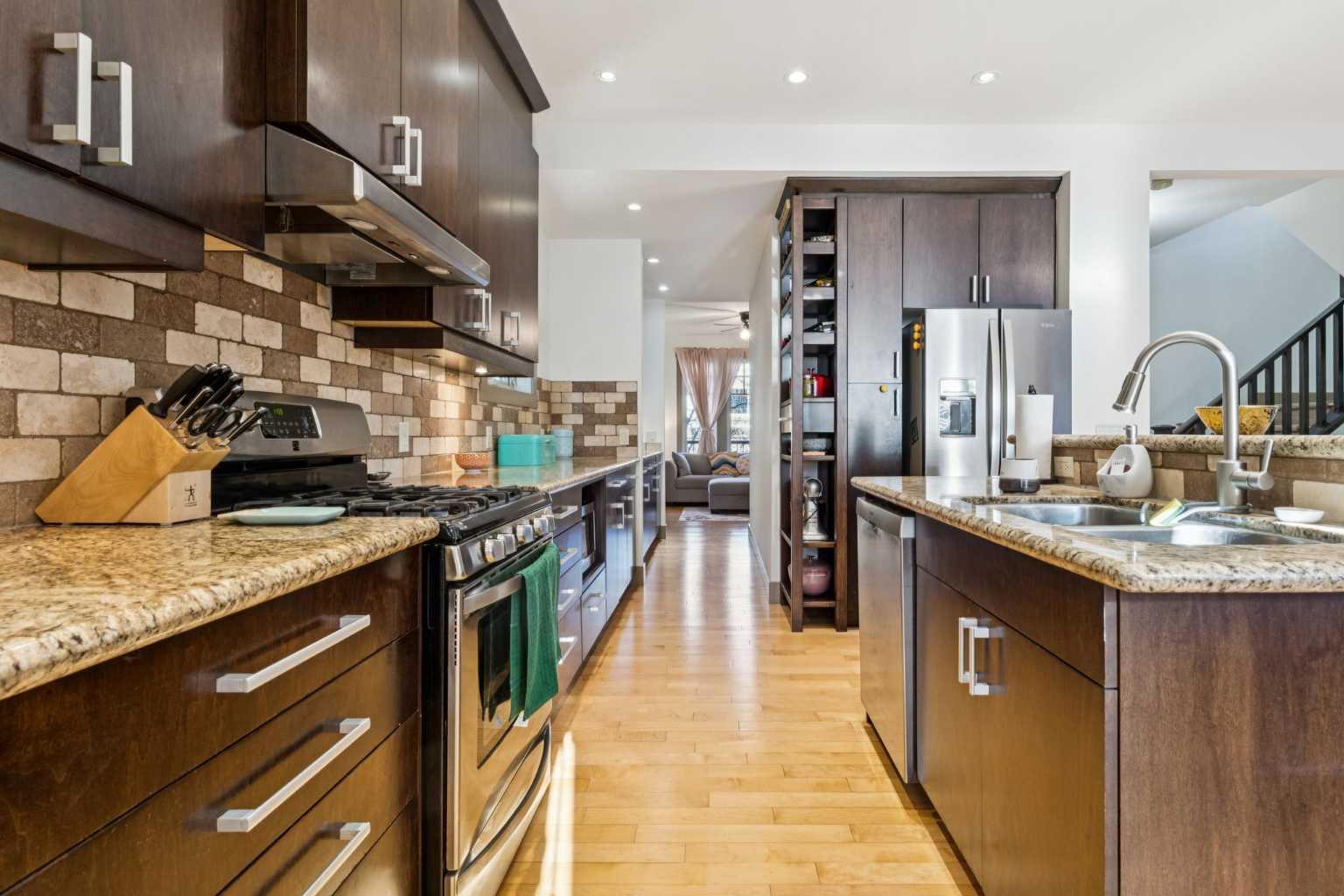 1827 Westmount Road NW