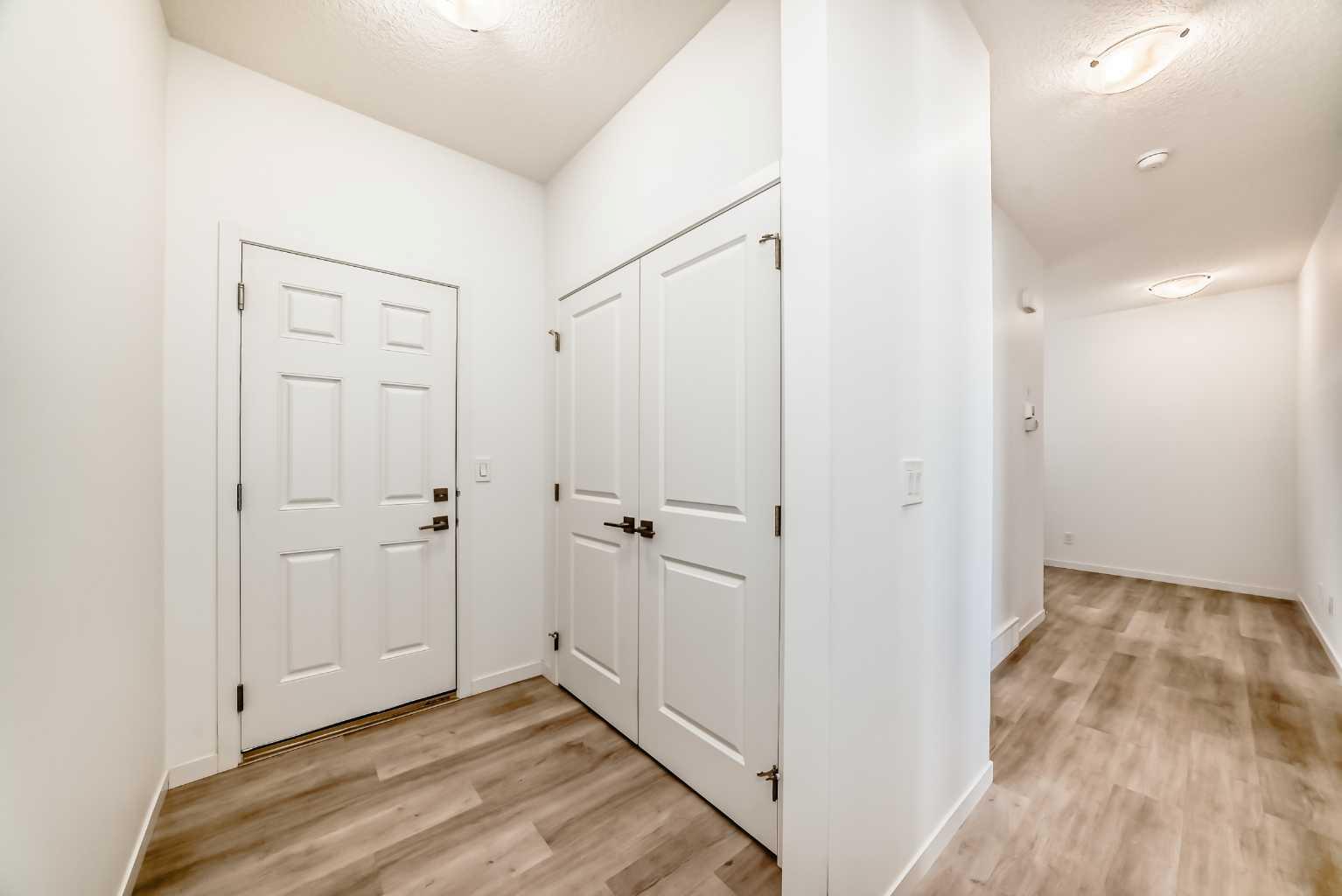 289 Crestmont Drive SW