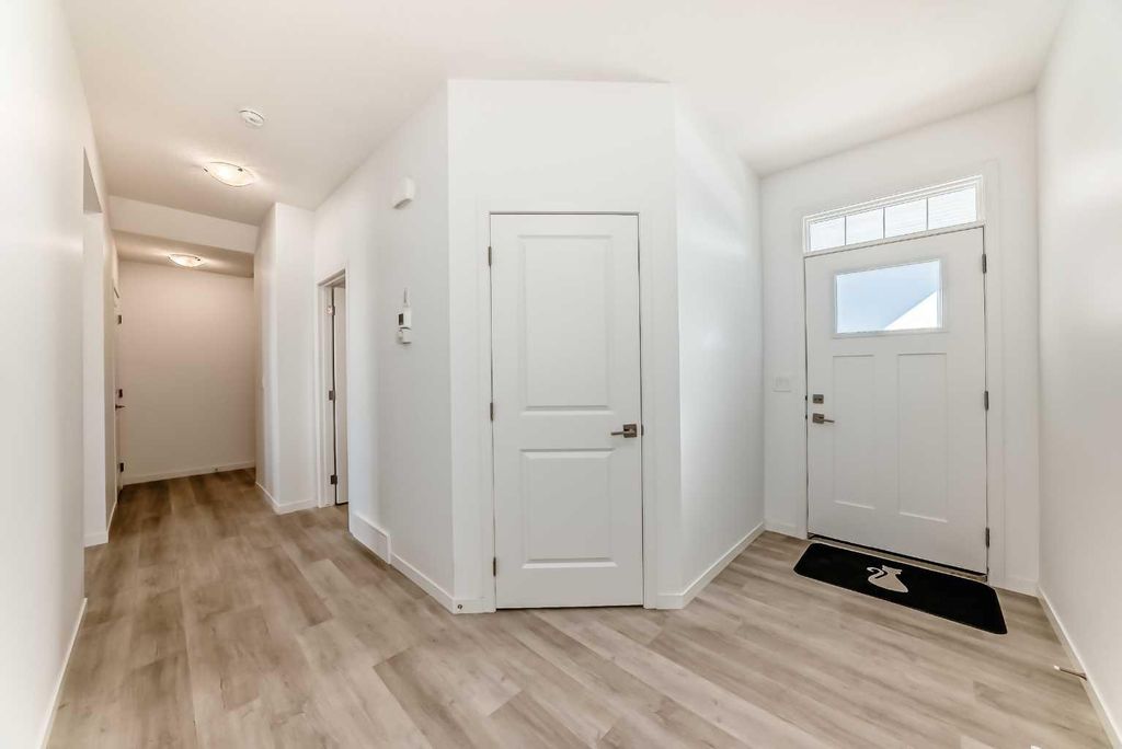 Photo of 289 Crestmont Drive SW, Calgary, AB T3B 6G9 (MLS # A2287665)