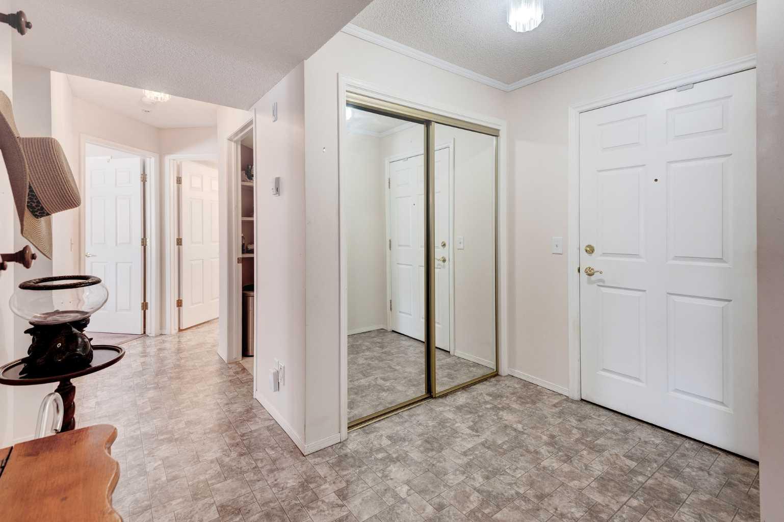 1209 Sienna Park Green SW 1209