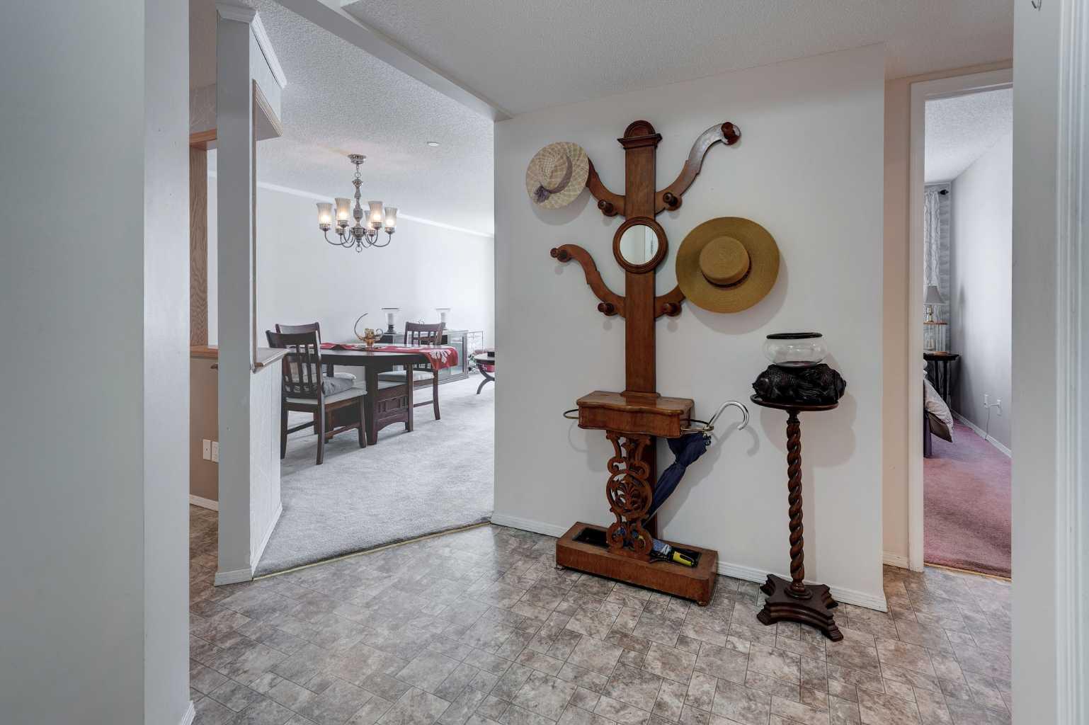 1209 Sienna Park Green SW 1209